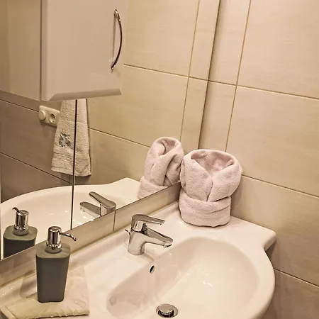 Dankl By Interhome *